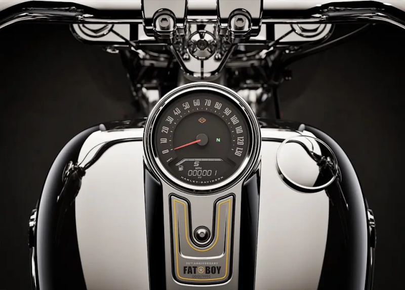 2025 Fat Boy Gray Ghost